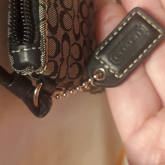 Authentic Coach Wristlet - Picture 5 of 10